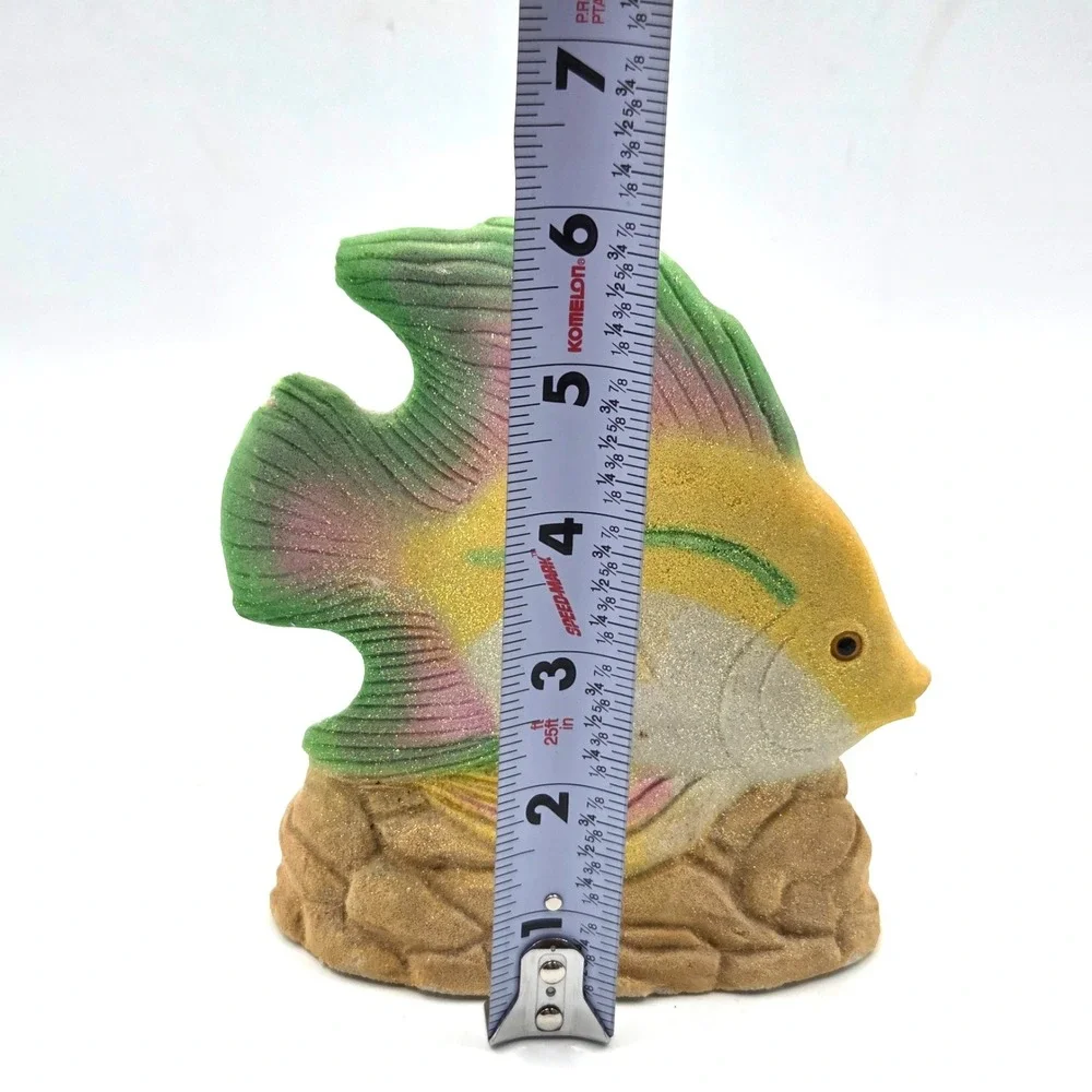 Vintage  AMERICAN SAND ART CORP. 1993 GREEN PINK and‎ YELLOW FISH FIGURINE Retro